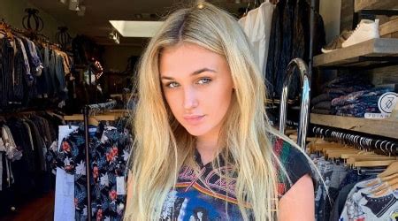 Madi Monroe Height, Weight, Age, Body Statistics